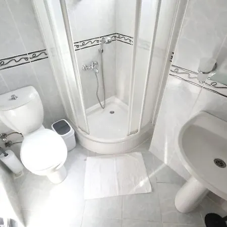 Muestakil Oezel Havuzlu * Fethiye
