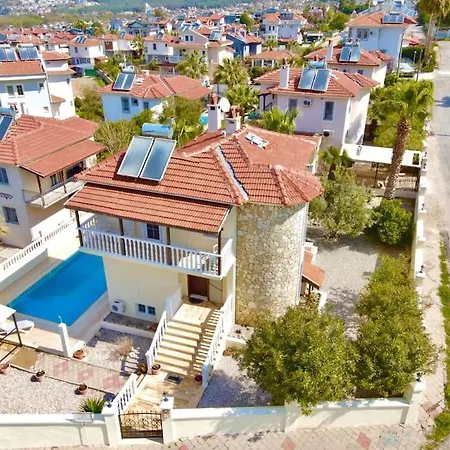 Villa Muestakil Oezel Havuzlu