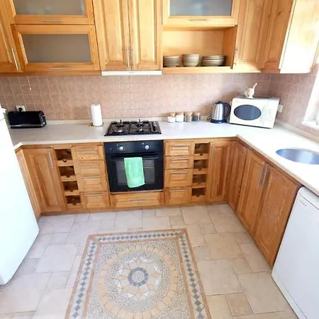Muestakil Oezel Havuzlu Villa Fethiye